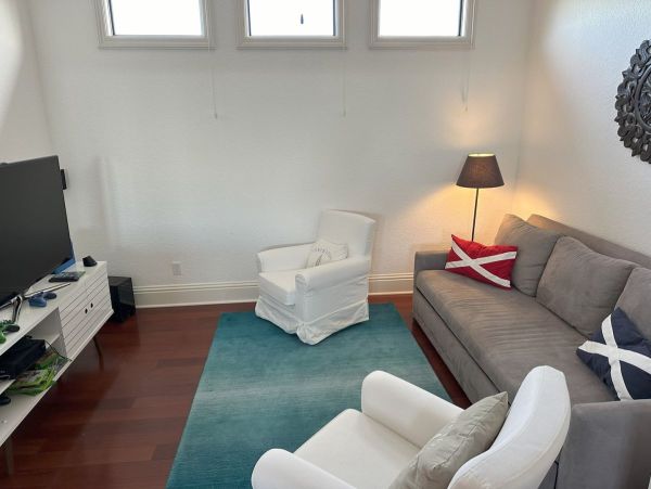 Luxury Four Bedroom Vacation Rental on Longboat Key Sleeps 8